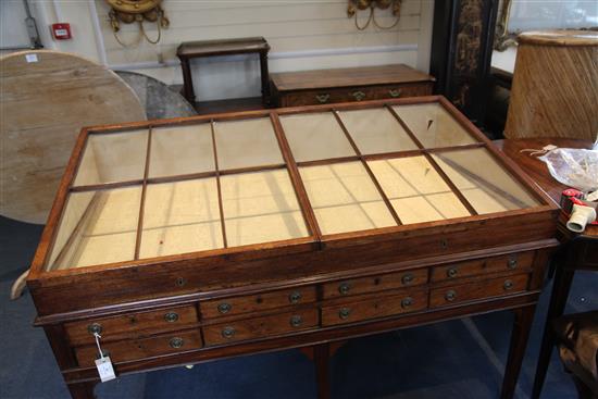 A George III mahogany display table, W.4ft 7in. D.2ft 7in. H.3ft 3in.
